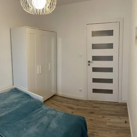 Rybacka 12a/20, - 3 * Kolobřeh