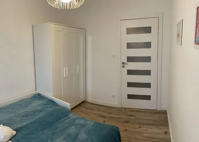 Rybacka 12a/20, - 3 * 코워브제크